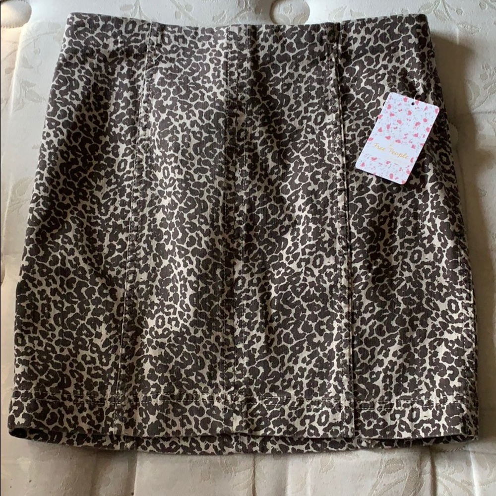 Free People cheetah print skirt!